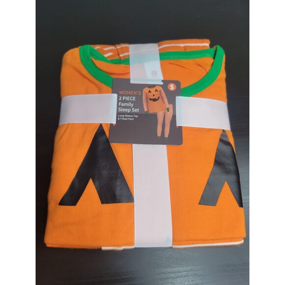 Halloween 2 piece sleep set - Picture 1 of 4